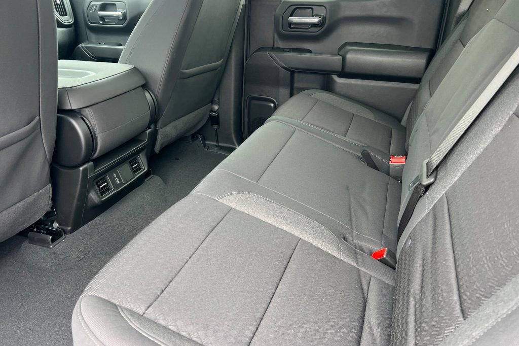 New 2026 Chevrolet Silverado 1500 Custom Trail Boss image 9