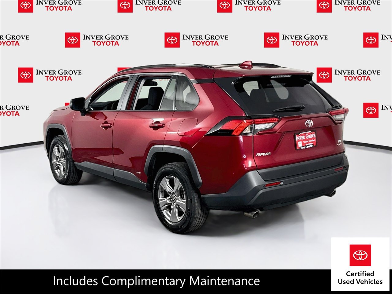 Certified 2025 Toyota RAV4 LE AWD/4WD image 7