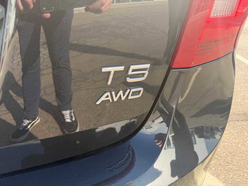 Used 2014 Volvo S60 T5 w/ Climate Package image 21