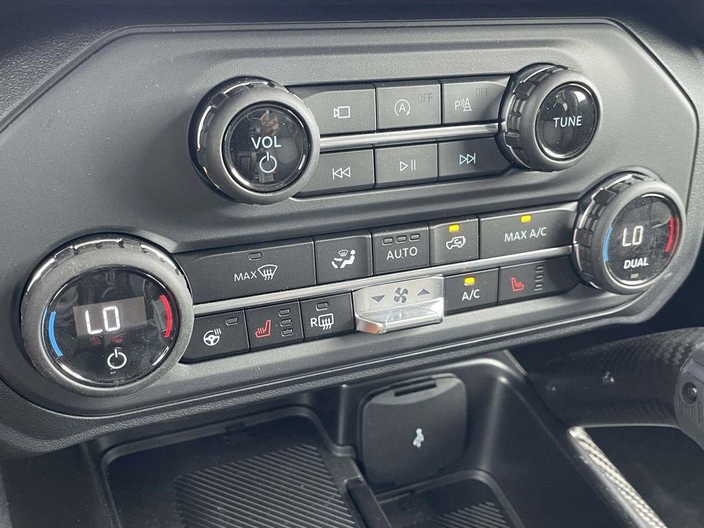 New 2025 Ford Bronco Raptor image 9