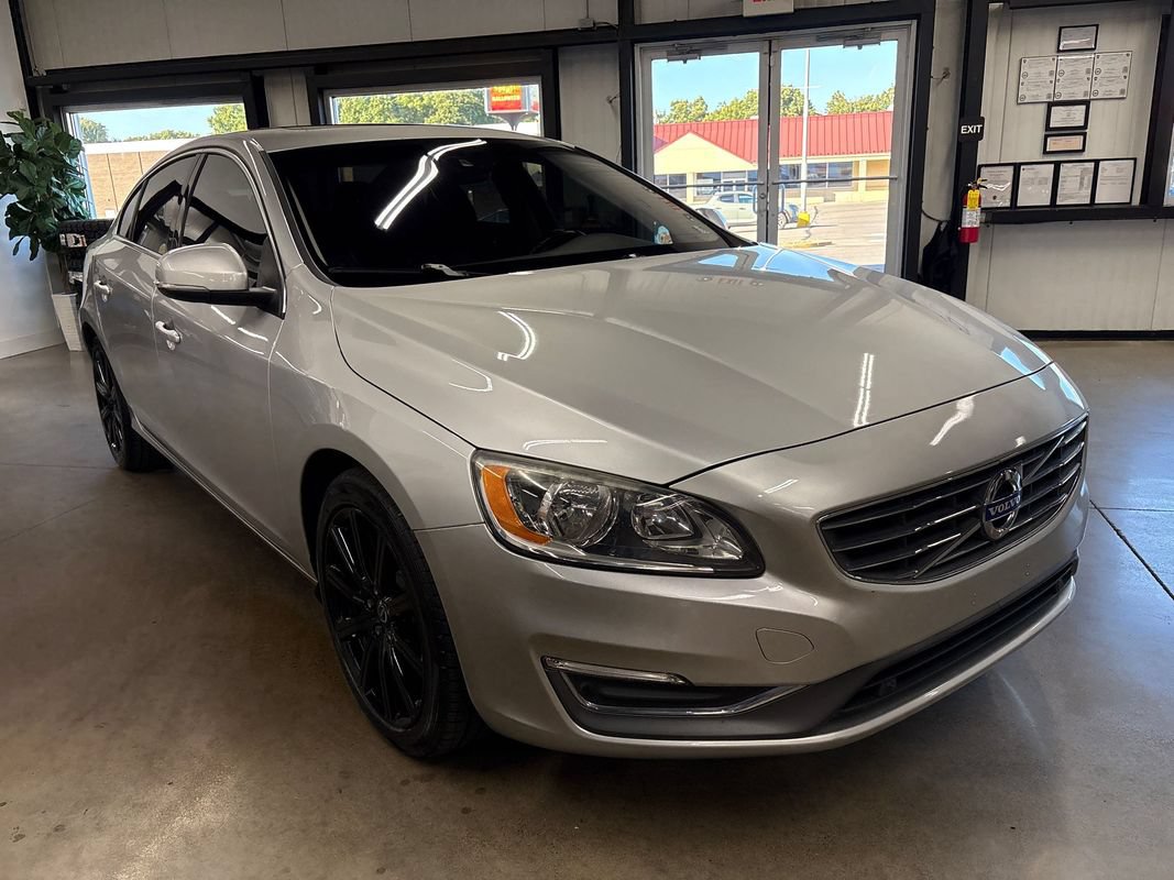 Used 2017 Volvo S60 T5 Inscription FWD image 17