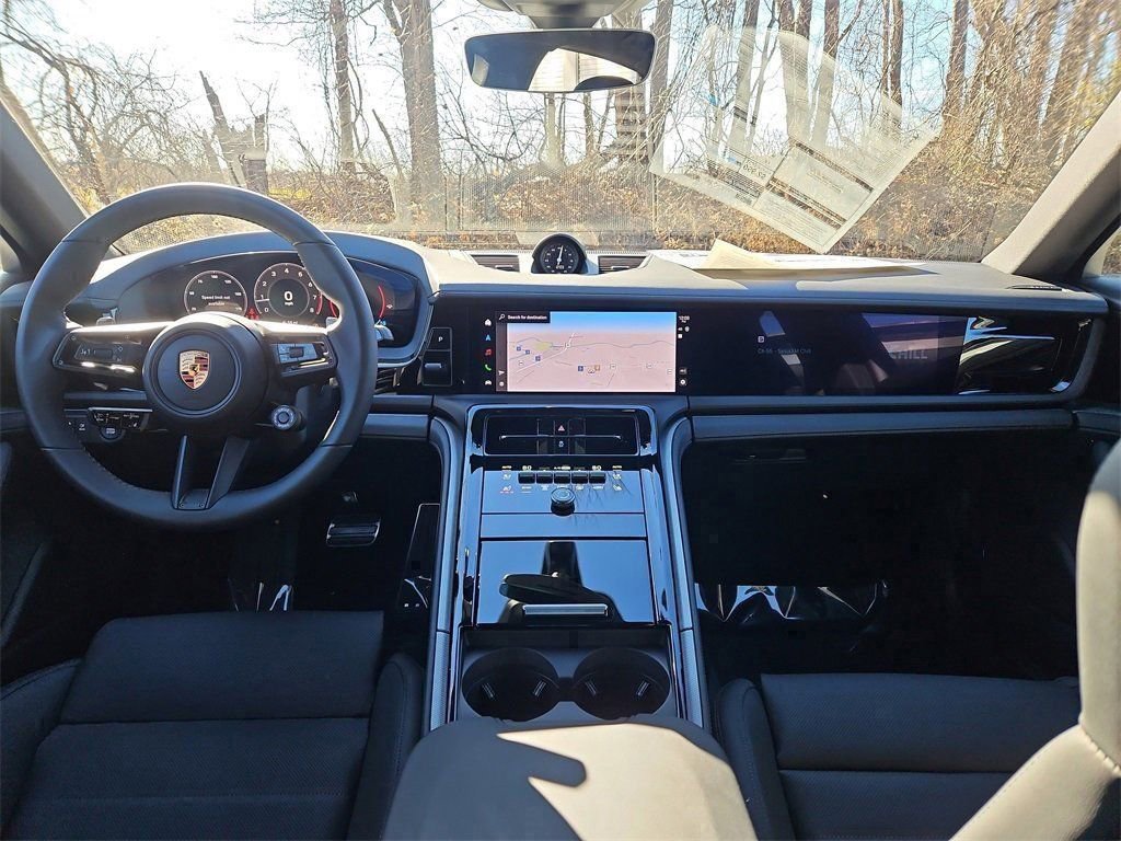 New 2026 Porsche Panamera 4 image 9