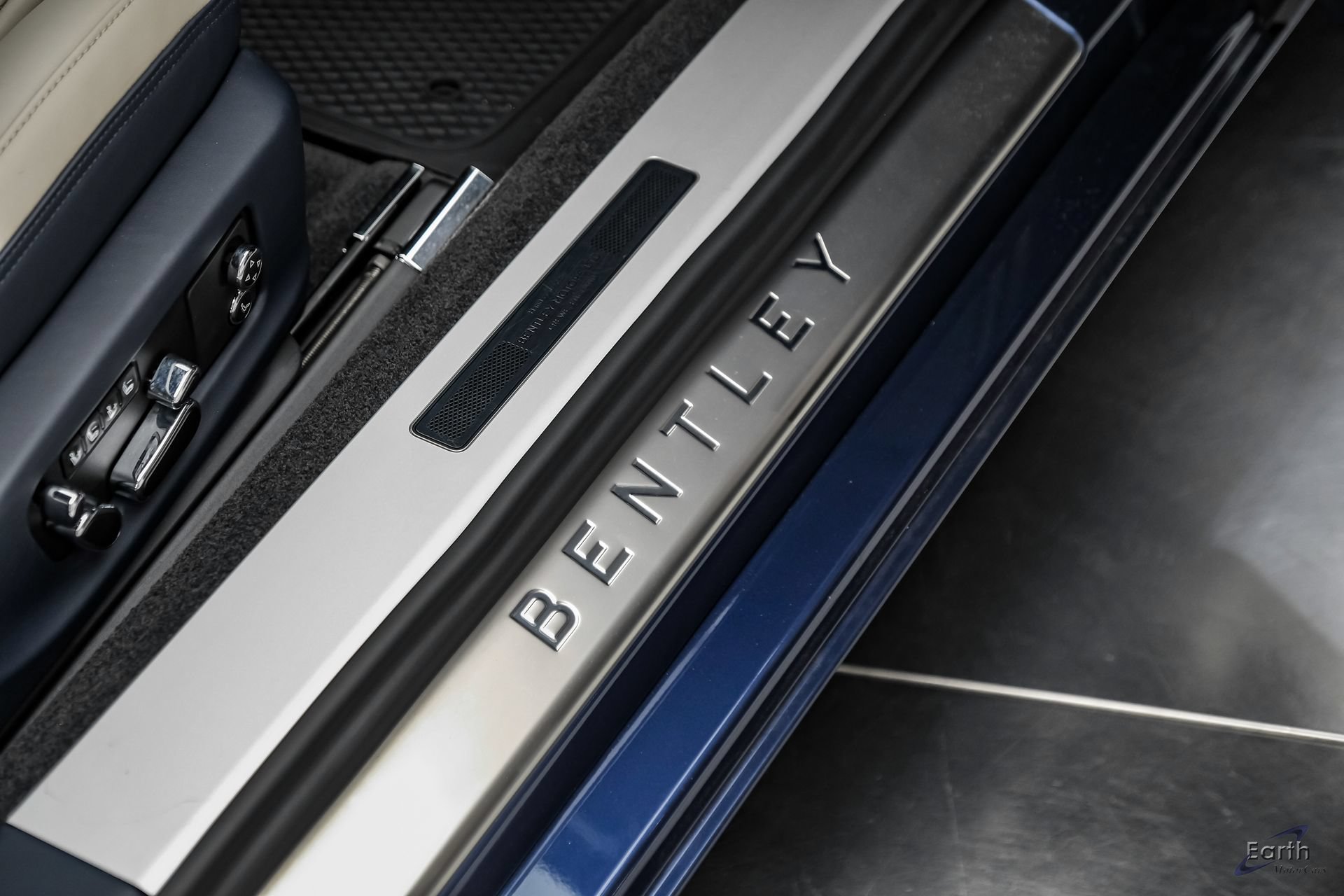 Used 2020 Bentley Continental GT V8 First Edition AWD/4WD image 49