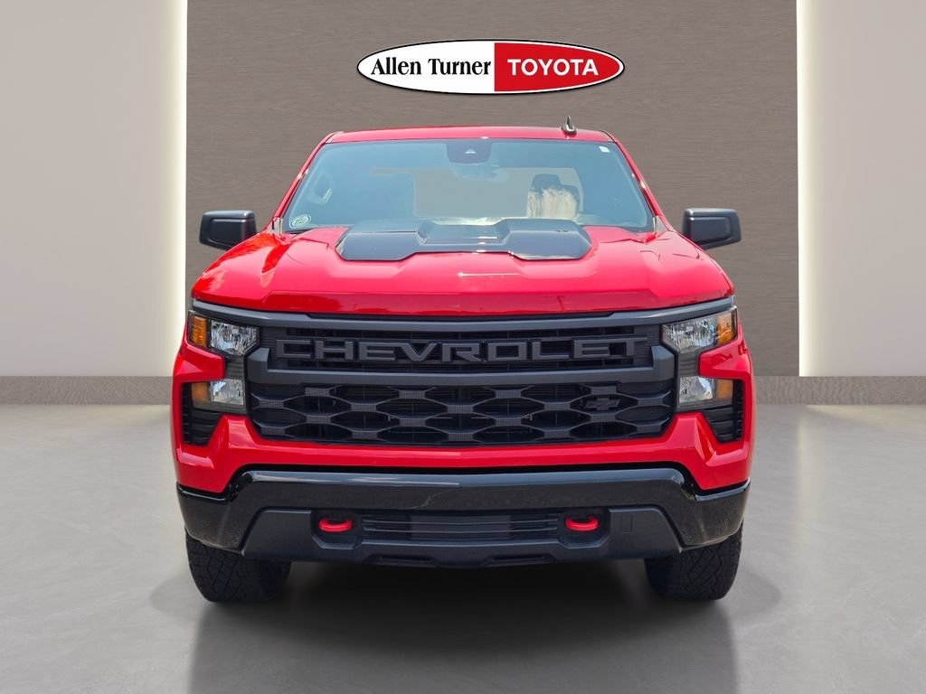 Used 2023 Chevrolet Silverado 1500 Custom Trail Boss w/ LPO, Dark Essentials Package AWD/4WD image 3