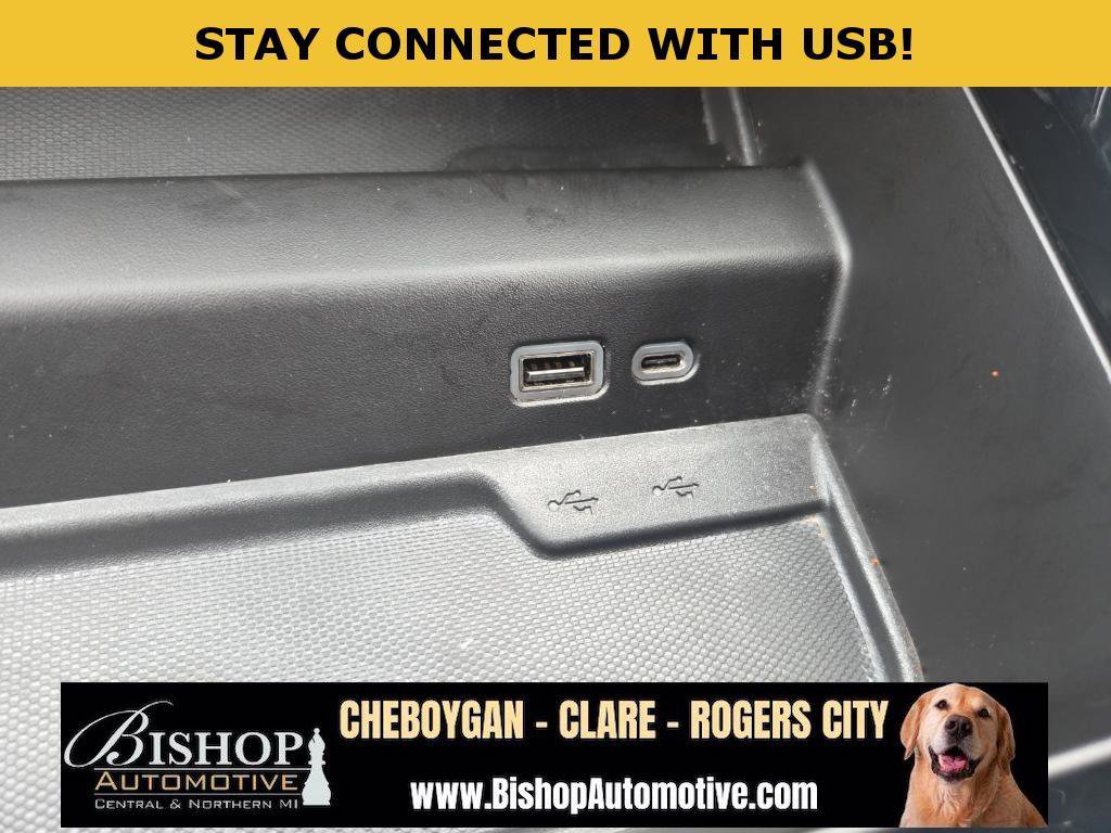 Used 2025 Chevrolet Tahoe Z71 image 15