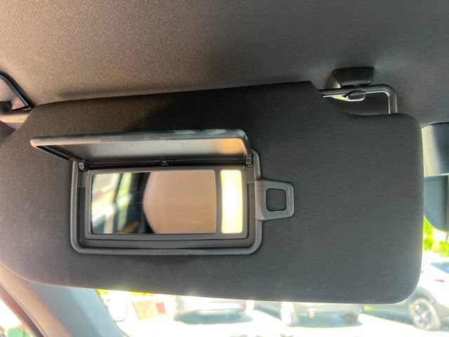Used 2024 Volvo XC90 B6 Plus AWD/4WD image 25