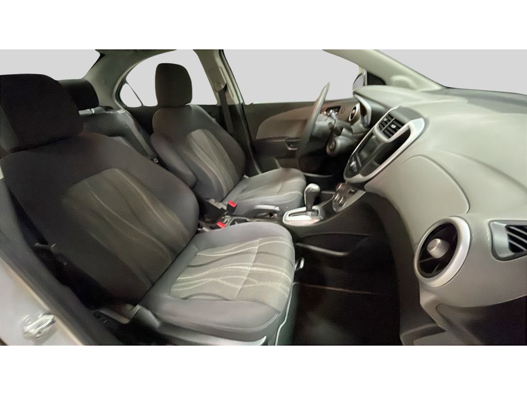 Used 2019 Chevrolet Sonic LT FWD image 16