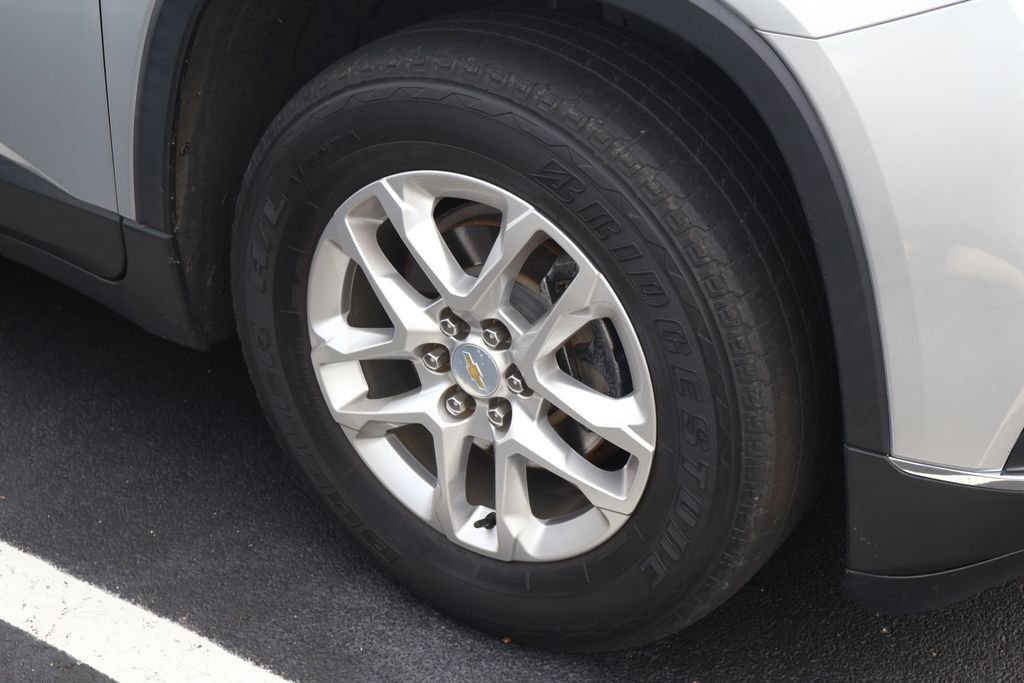 Used 2019 Chevrolet Traverse LT image 7