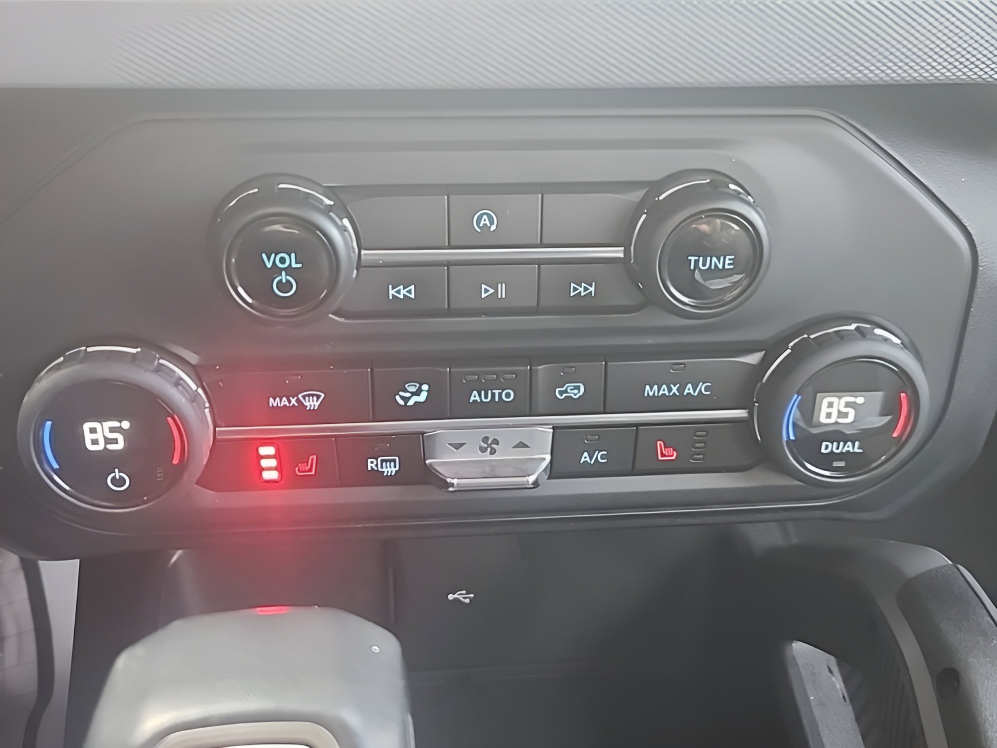 Certified 2023 Ford Bronco Big Bend image 19