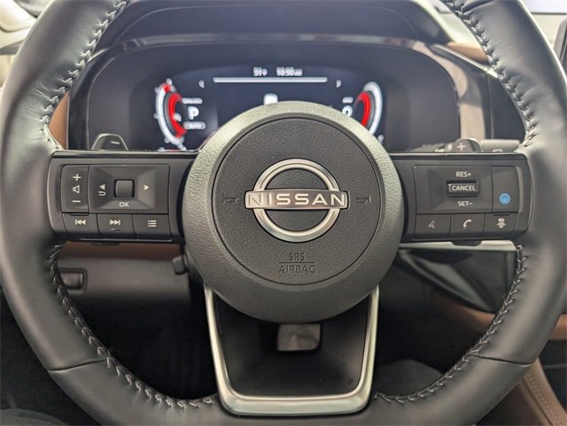 Used 2023 Nissan Pathfinder Platinum image 26