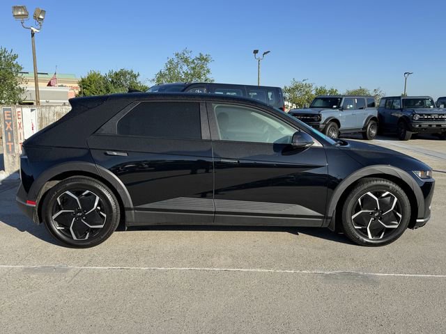 Used 2024 Hyundai Ioniq 5 SE AWD/4WD image 2