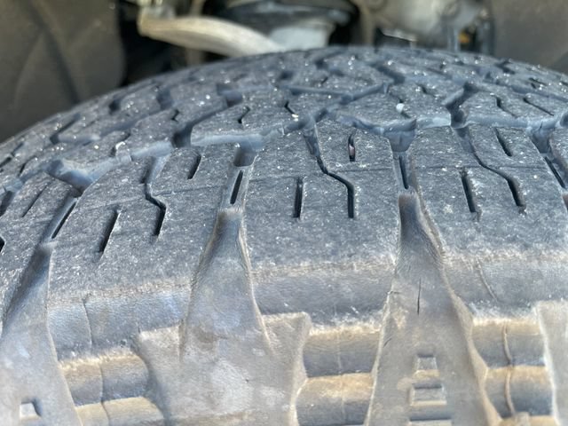 Used 2024 GMC Sierra 1500 AT4 w/ Technology Package AWD/4WD image 45