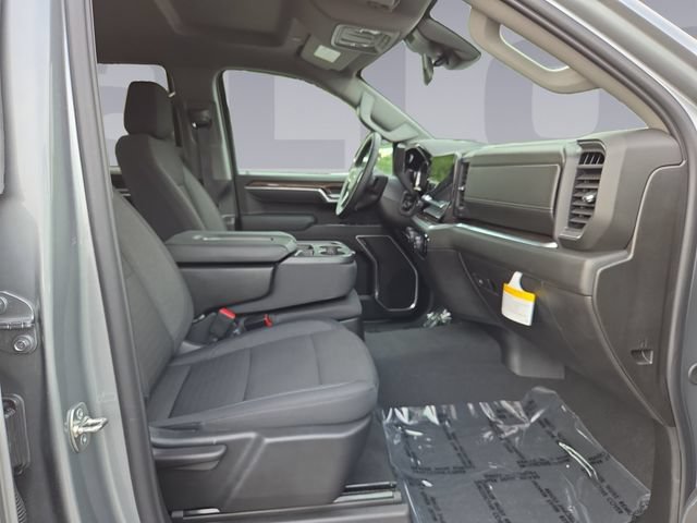 Used 2026 Chevrolet Silverado 1500 LT w/ LPO, Liner Protection Package AWD/4WD image 17