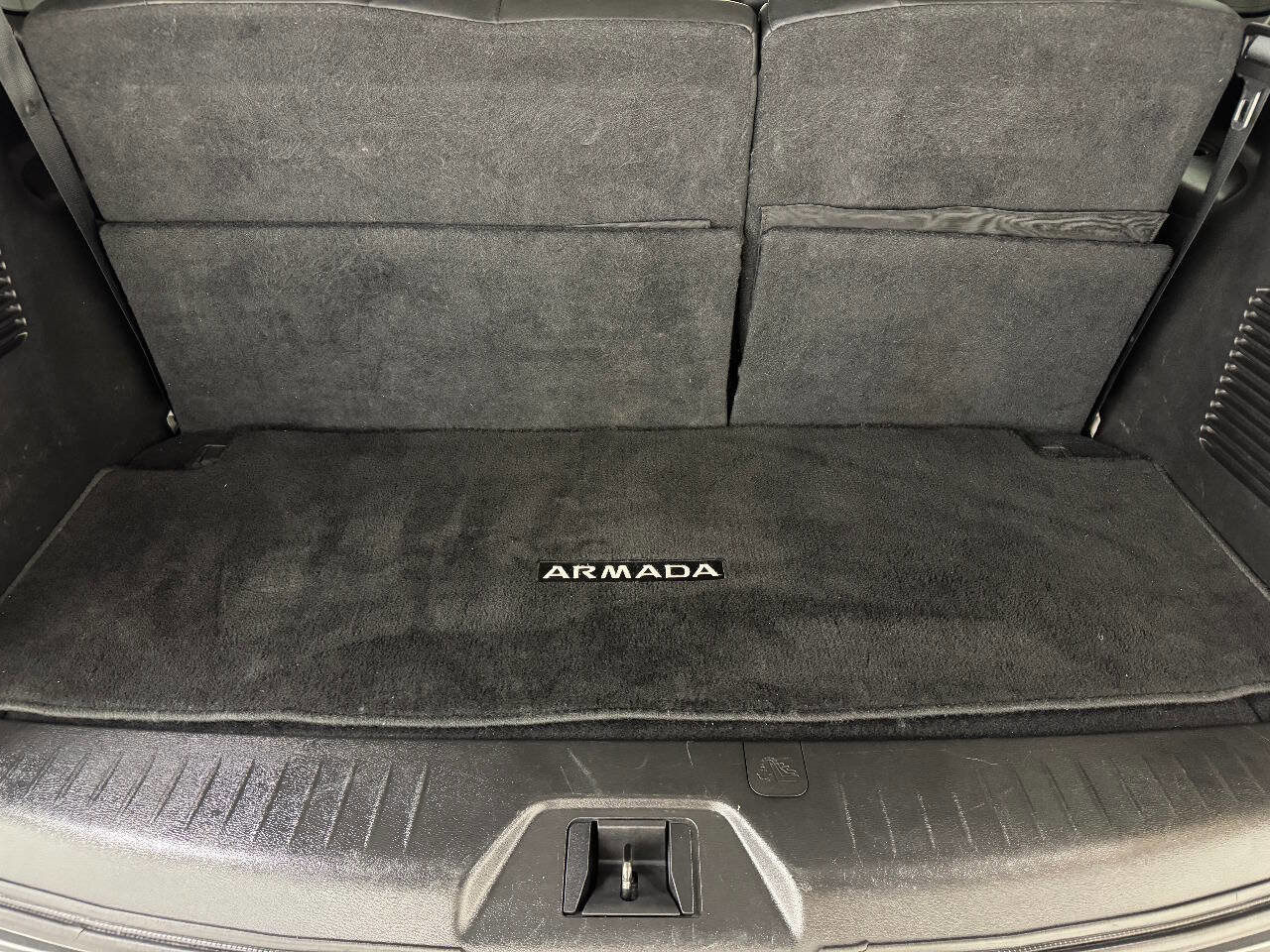 Used 2017 Nissan Armada SL image 68