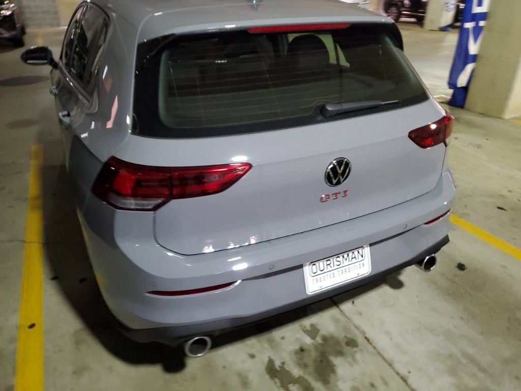 Certified 2026 Volkswagen GTI SE FWD image 27