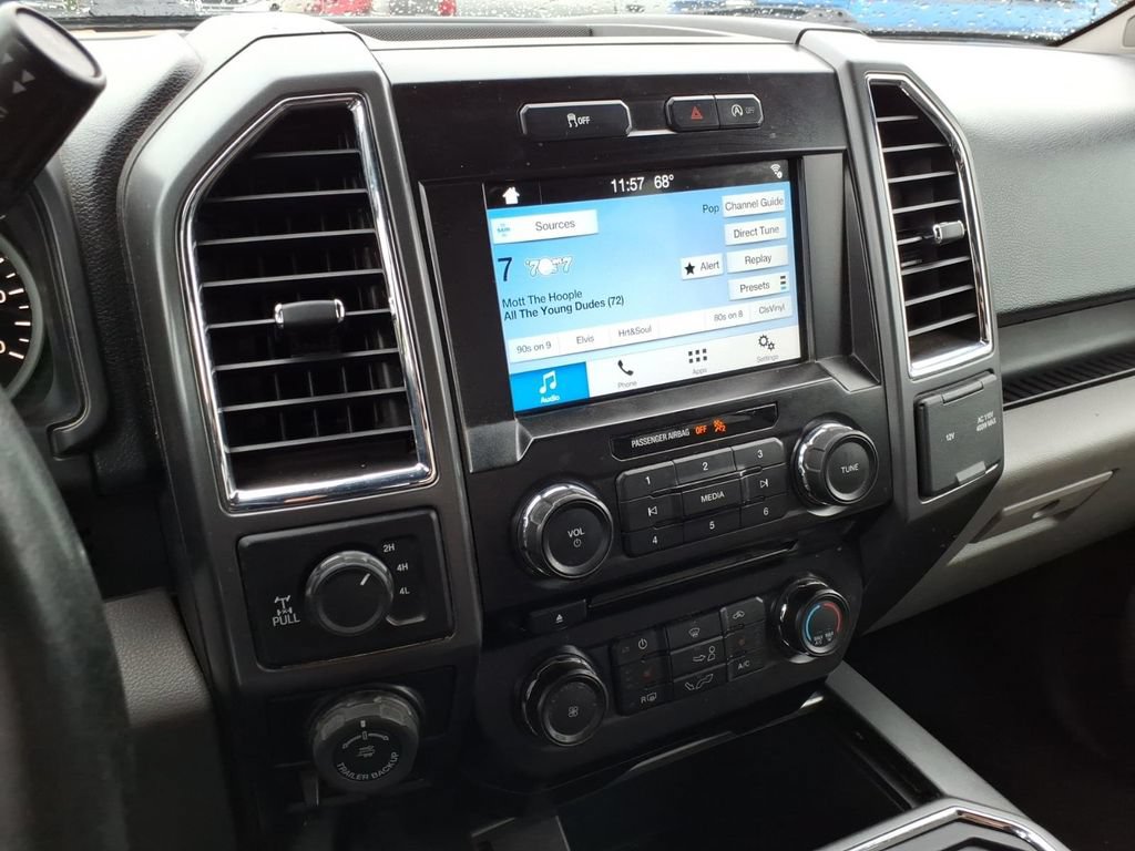 Used 2017 Ford F150 XLT w/ Equipment Group 302A Luxury AWD/4WD image 22