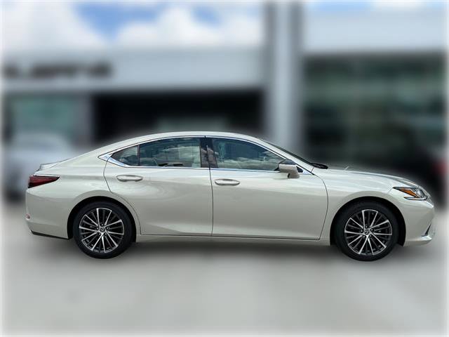 Used 2025 Lexus ES 350 w/ Premium Package FWD image 10