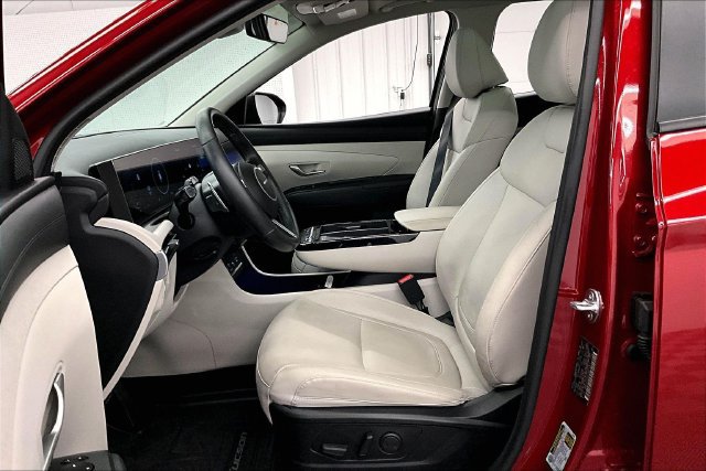 Used 2025 Hyundai Tucson SEL AWD/4WD image 24