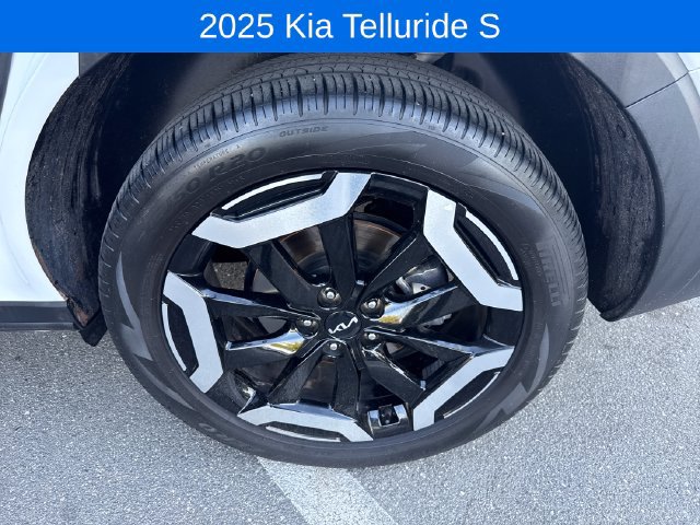 Used 2025 Kia Telluride S AWD/4WD image 27