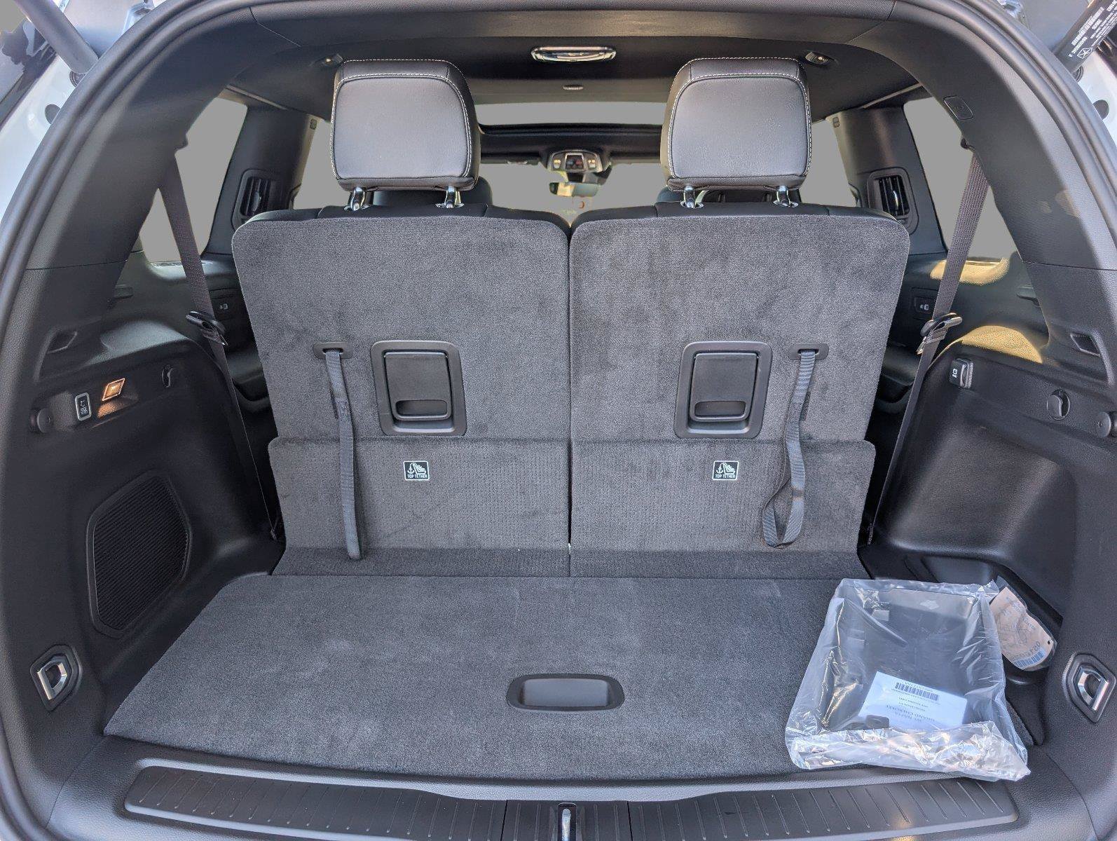 New 2027 Jeep Grand Cherokee L Limited RWD image 5