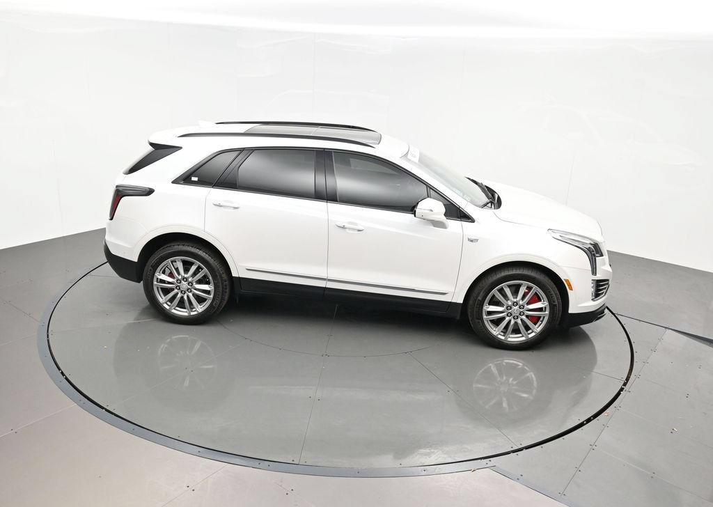 Certified 2024 Cadillac XT5 Sportv w/ Technology Package AWD/4WD image 45