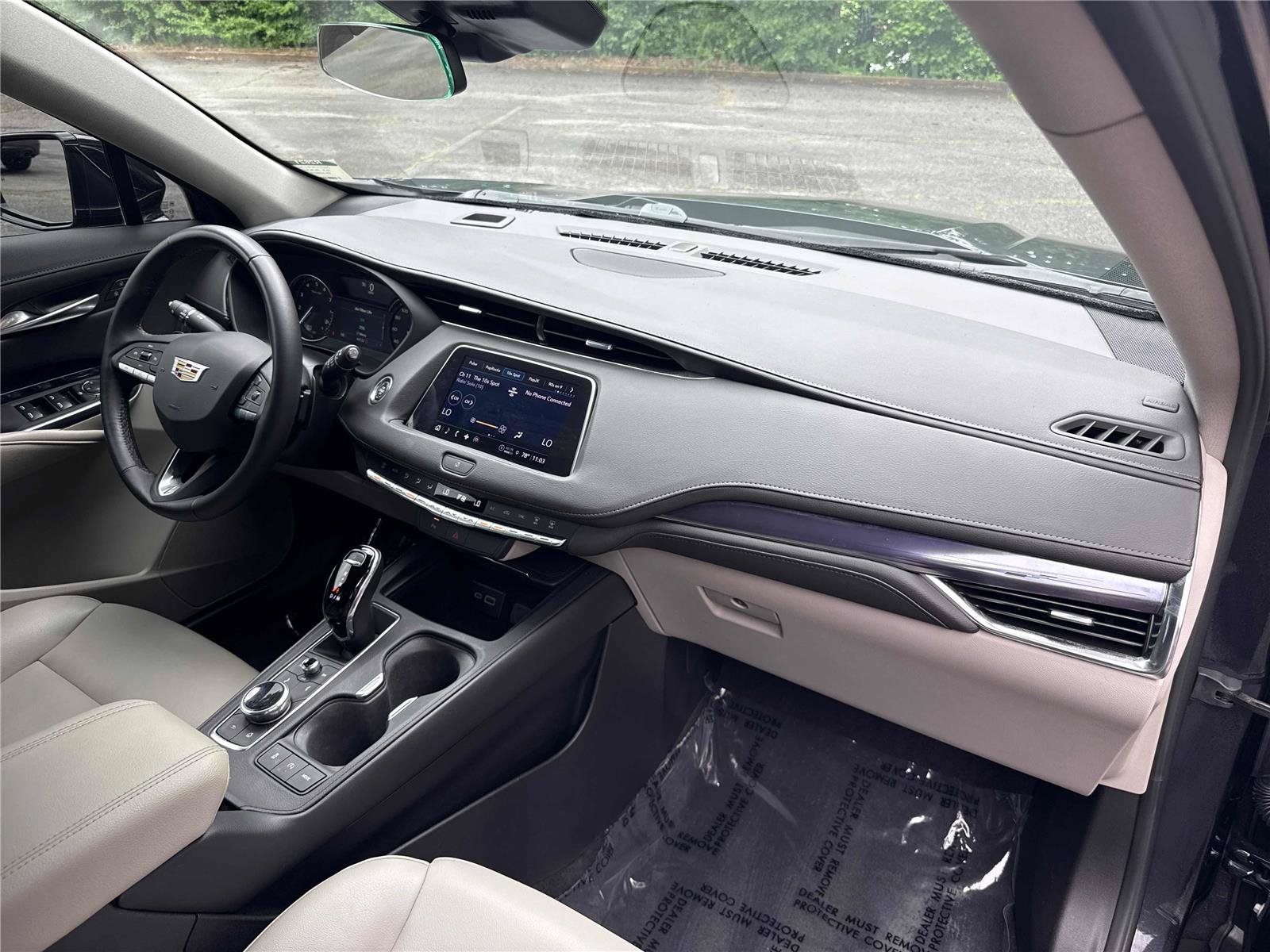Used 2023 Cadillac XT4 Luxury FWD image 28