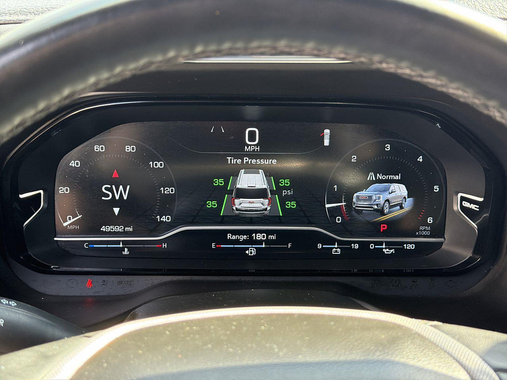 Used 2024 GMC Yukon Denali RWD image 10