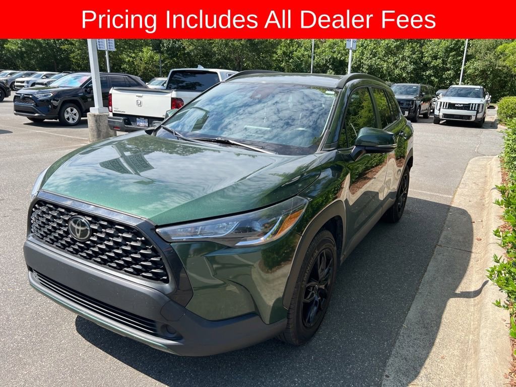 Used 2022 Toyota Corolla Cross LE FWD image 3