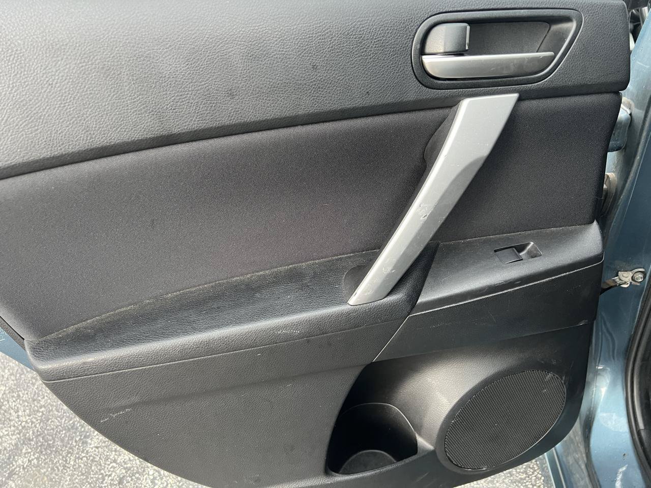 Used 2010 MAZDA MAZDA3 s Sport FWD image 26