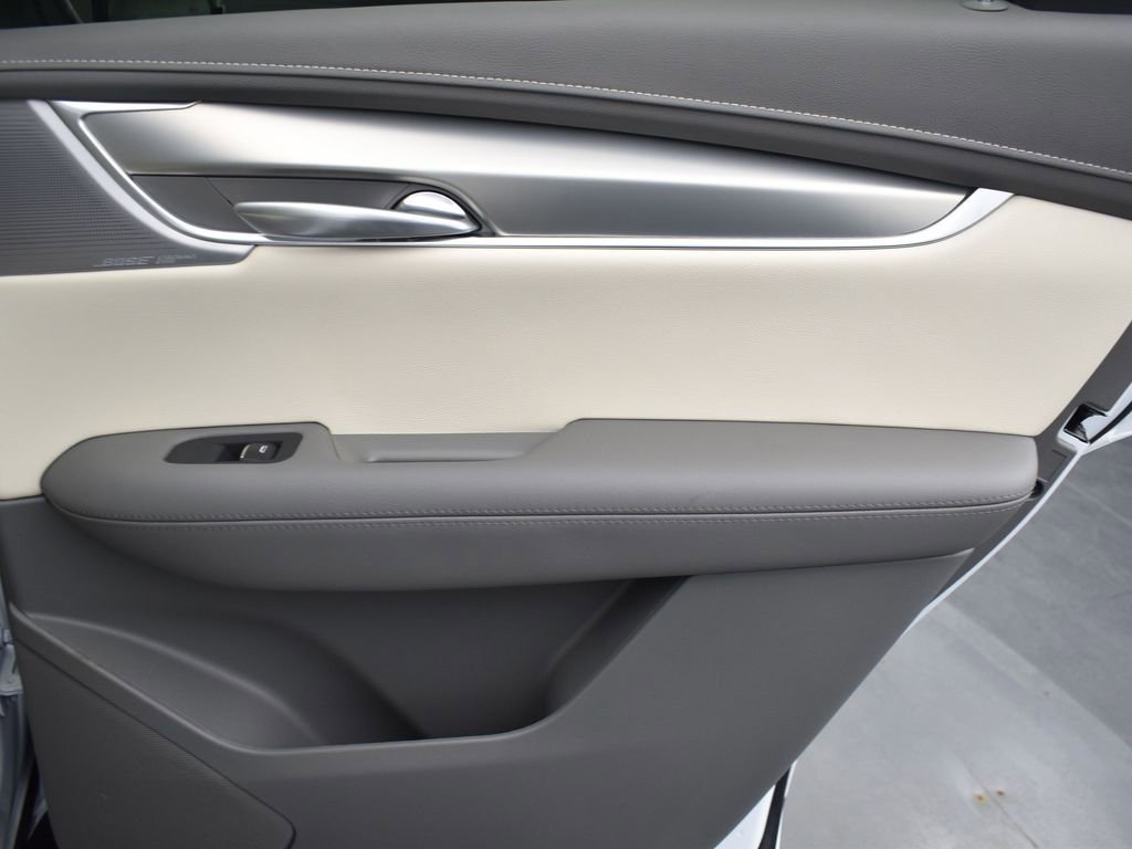 New 2026 Cadillac XT5 Premium Luxury w/ Driver Assist Package FWD image 32