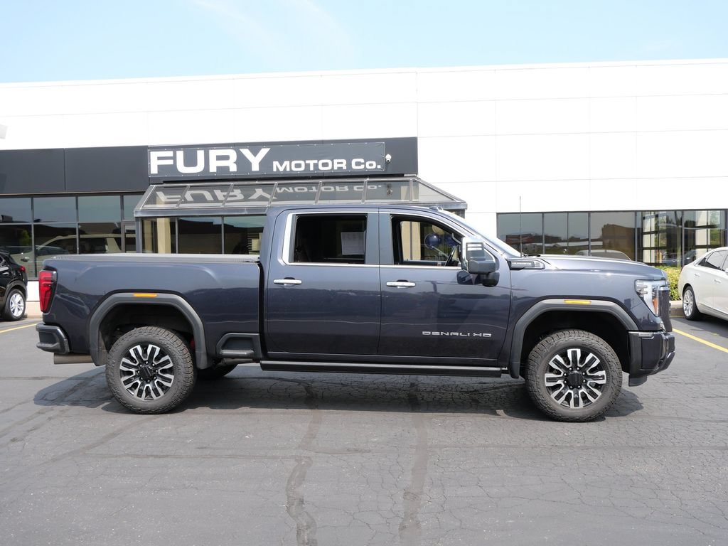 Certified 2024 GMC Sierra 3500 Denali Ultimate AWD/4WD image 1