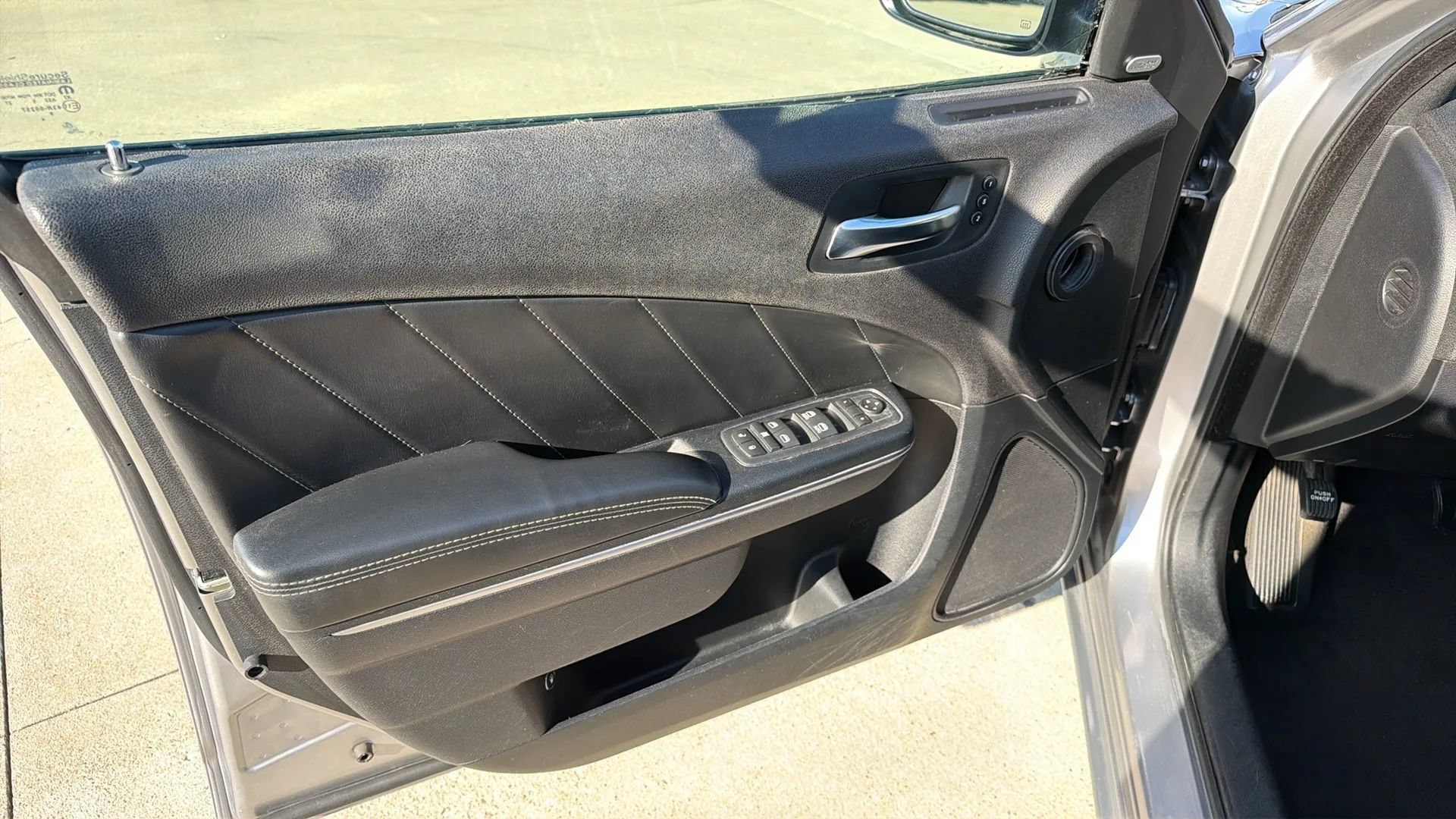 Used 2015 Dodge Charger SXT w/ Plus Group RWD image 89