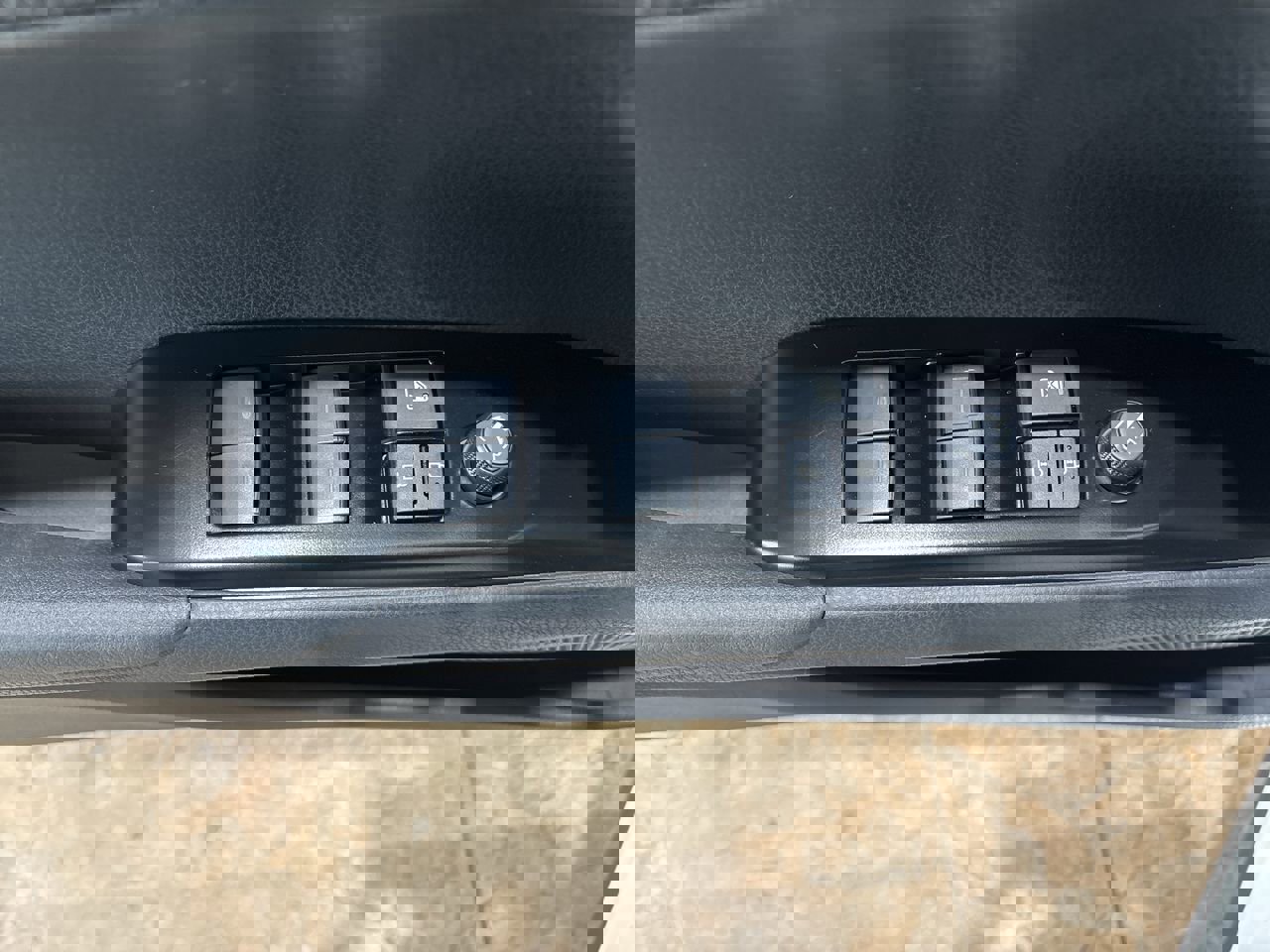 New 2026 Toyota Camry Hybrid image 13