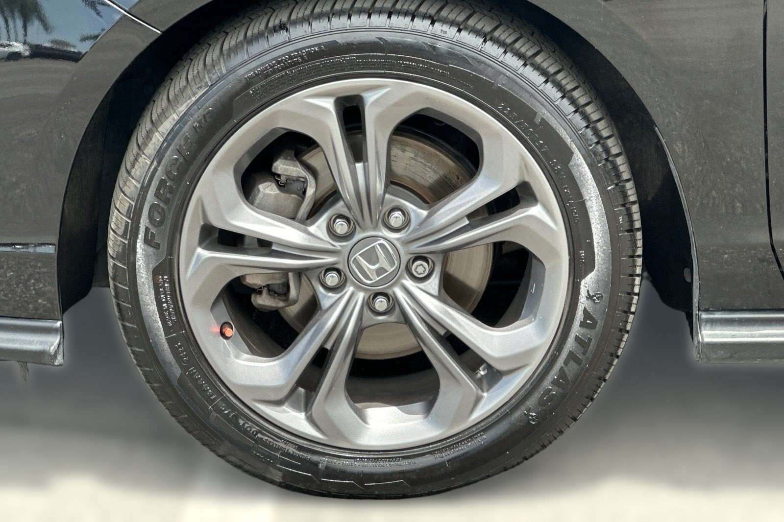 Used 2024 Honda Accord EX image 13