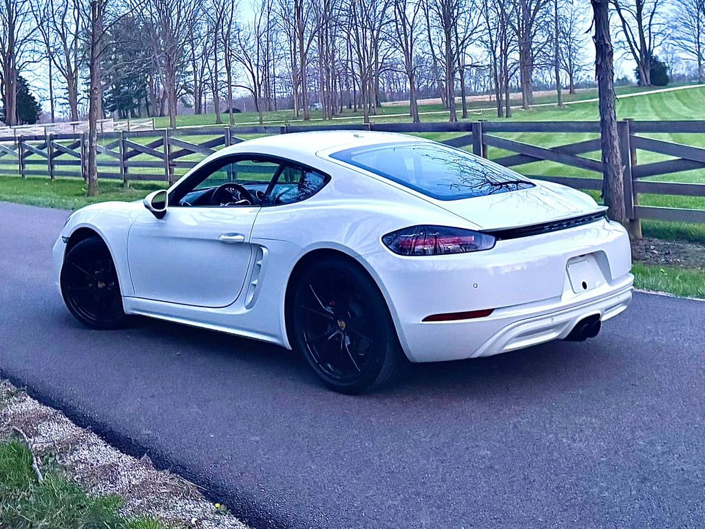 Used 2024 Porsche 718 Cayman S RWD image 13