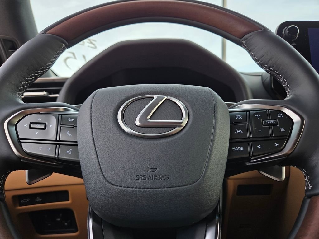 New 2026 Lexus LX 700h Luxury image 42