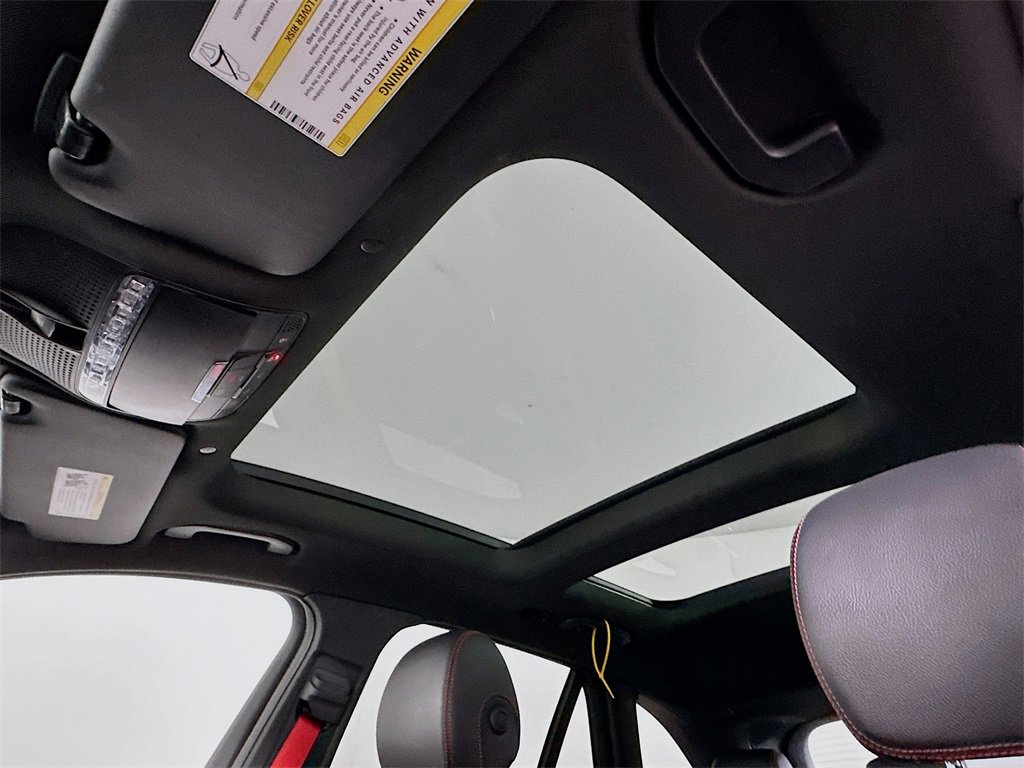 Used 2021 Mercedes-Benz GLC 43 AMG 4MATIC image 11