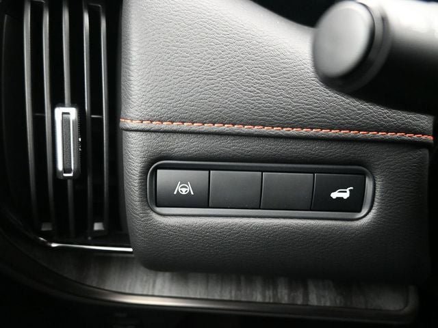 New 2026 Nissan Armada PRO-4X w/ Captain's Chari Seat Package AWD/4WD image 21