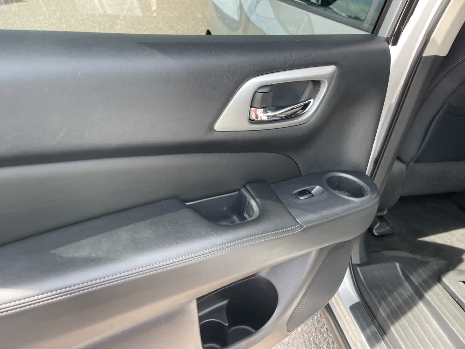Used 2019 Nissan Pathfinder SV AWD/4WD image 20
