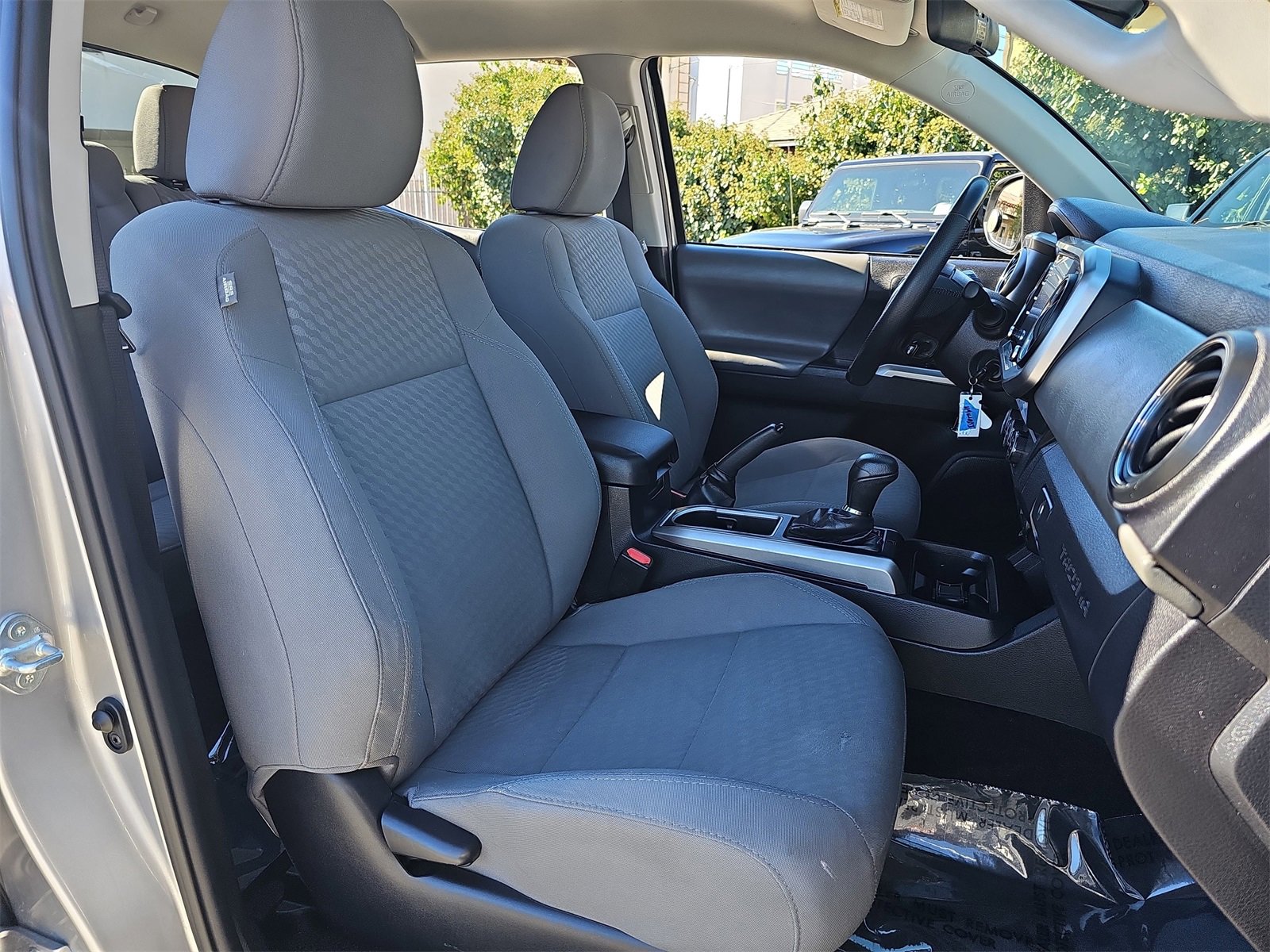 Used 2021 Toyota Tacoma SR5 image 10