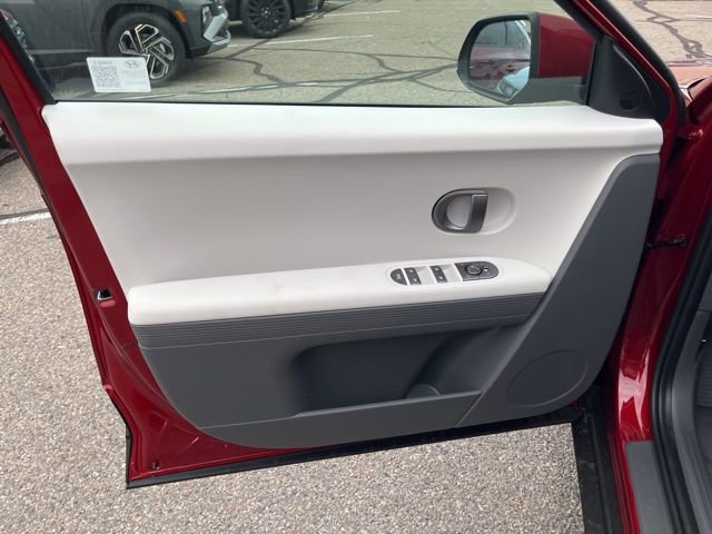 New 2026 Hyundai Ioniq 5 SEL image 17