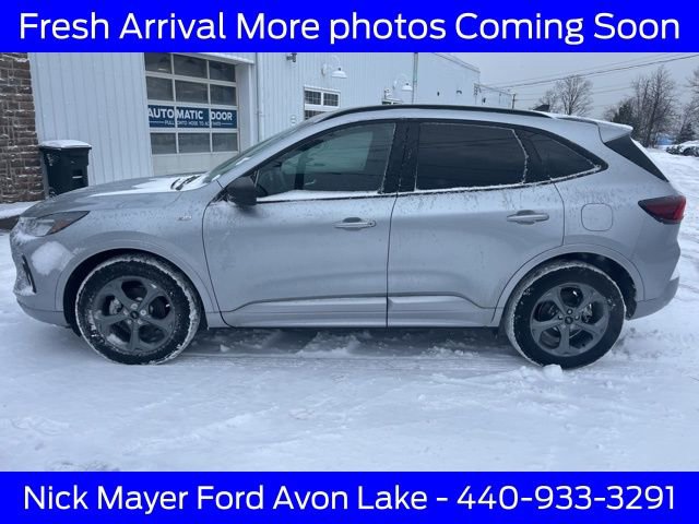 Used 2023 Ford Escape ST-Line w/ Tech Pack #1 image 3