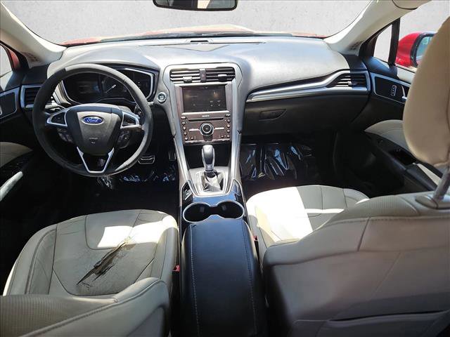 Used 2016 Ford Fusion Titanium FWD image 17