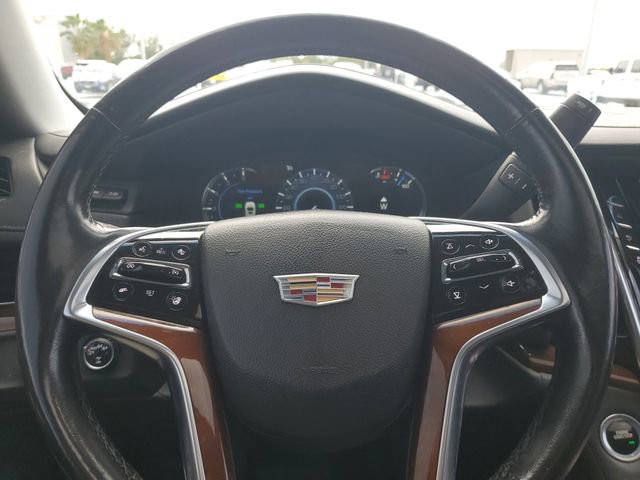 Used 2017 Cadillac Escalade Luxury image 30