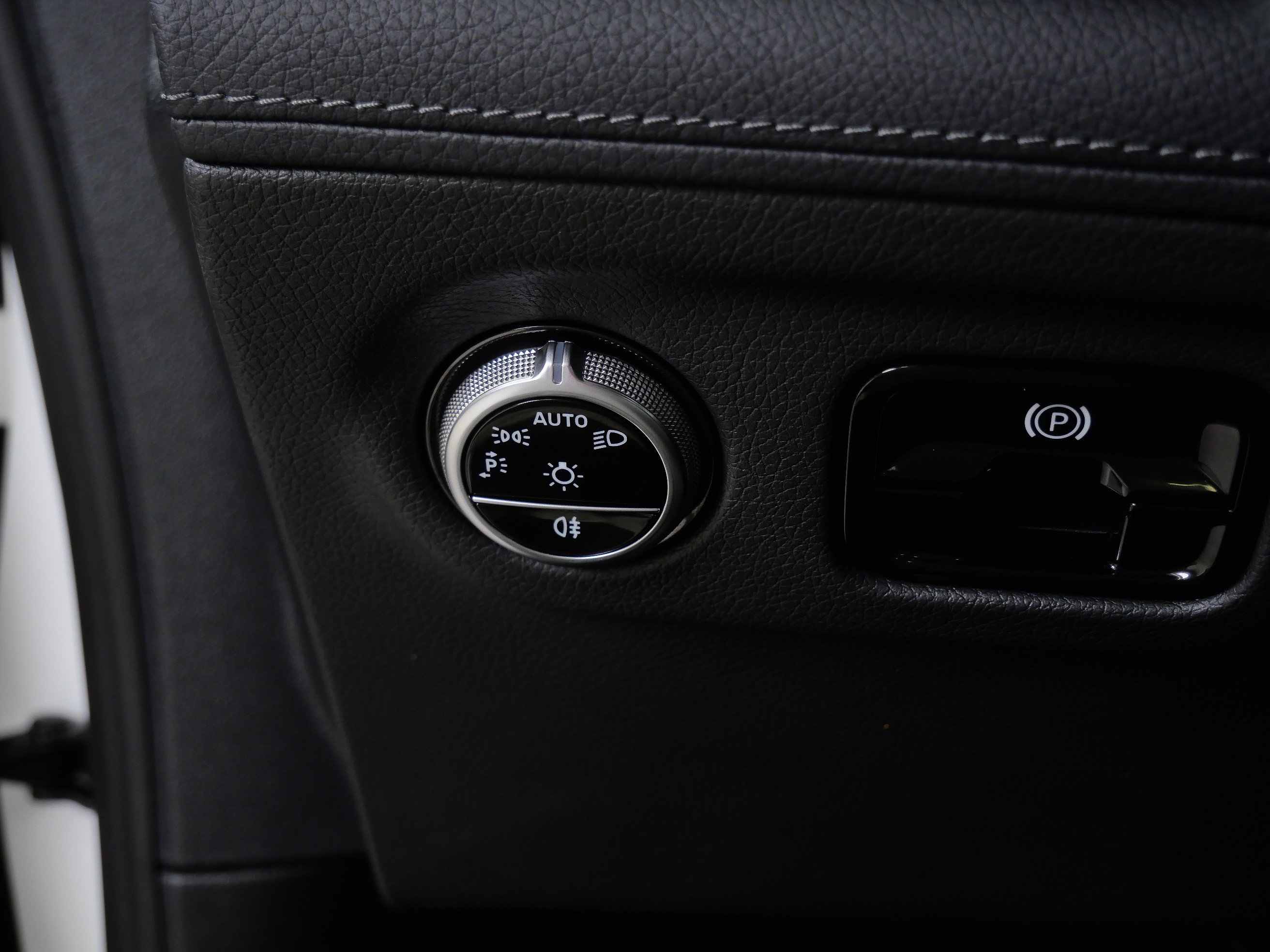 Certified 2023 Mercedes-Benz EQE 350+ 4MATIC Sedan image 30