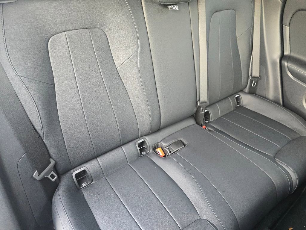 Certified 2025 Mercedes-Benz GLA 250 4MATIC image 21