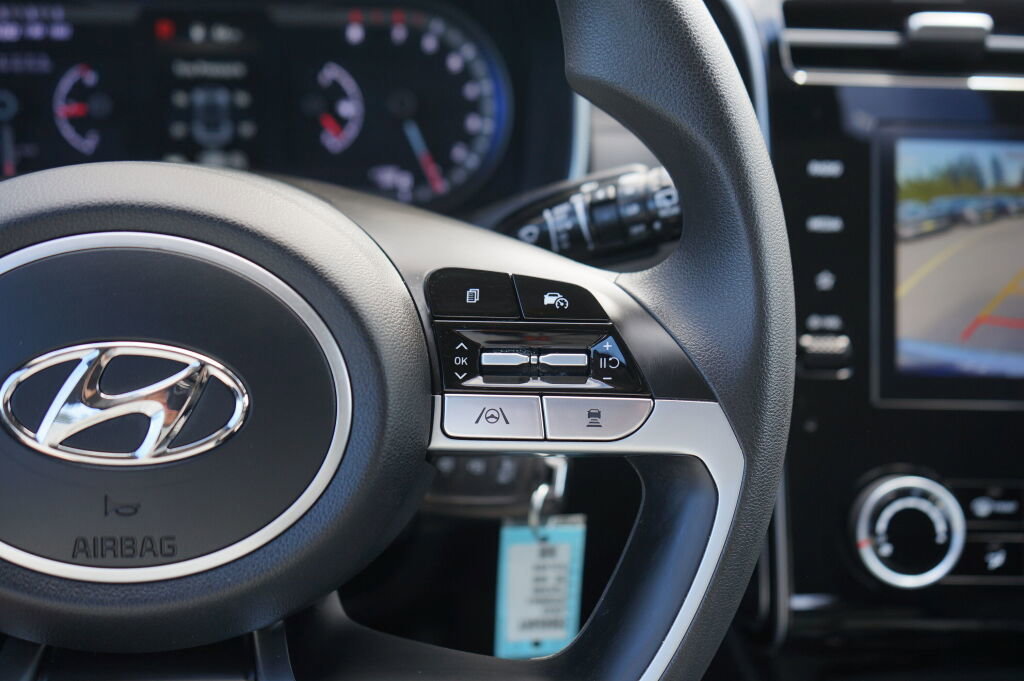 Certified 2023 Hyundai Tucson SE AWD/4WD image 24