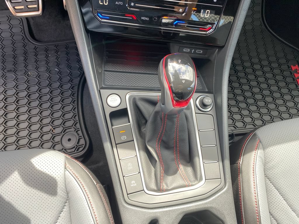 New 2026 Volkswagen Jetta GLI Autobahn FWD image 17