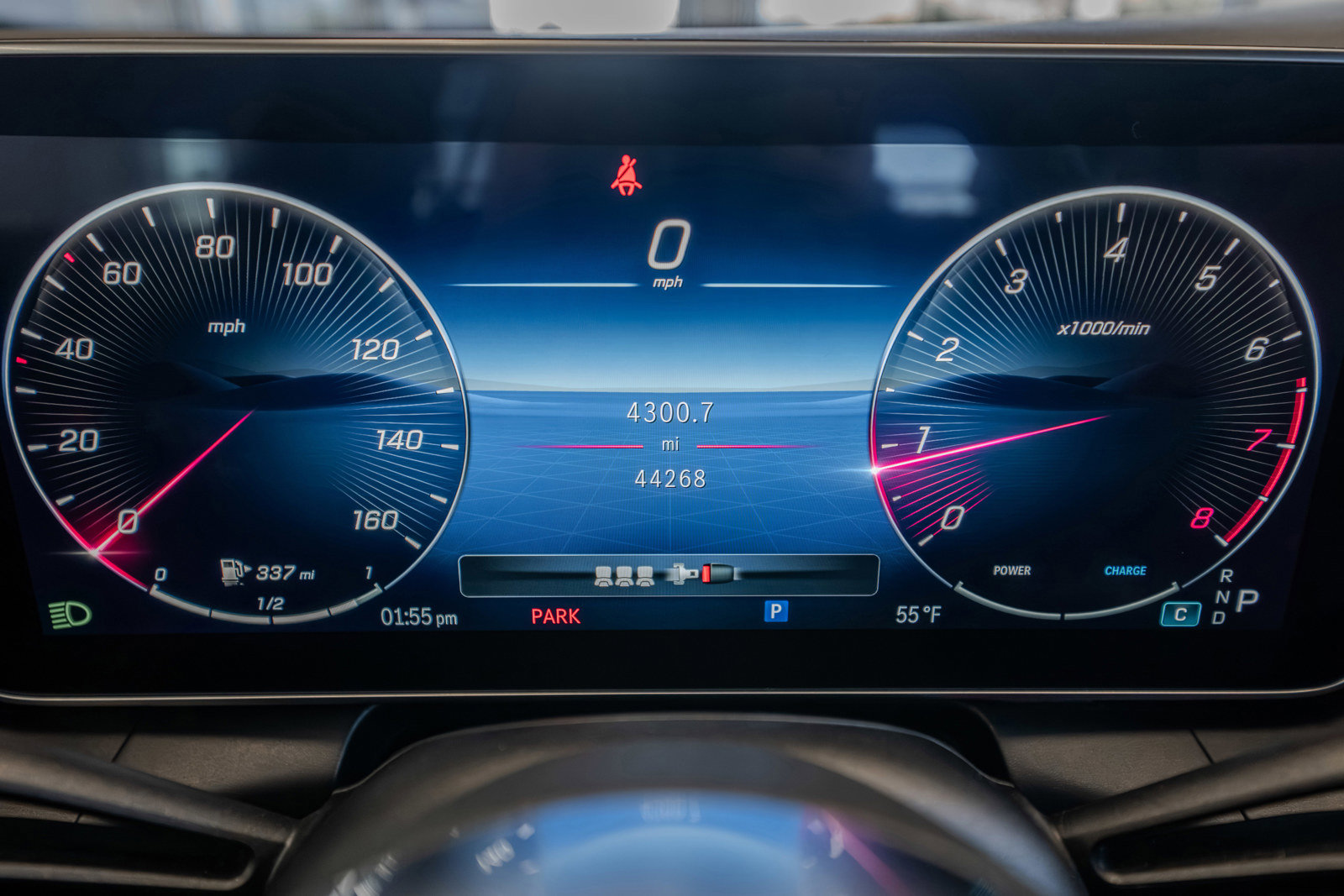 Used 2023 Mercedes-Benz GLC 300 image 10