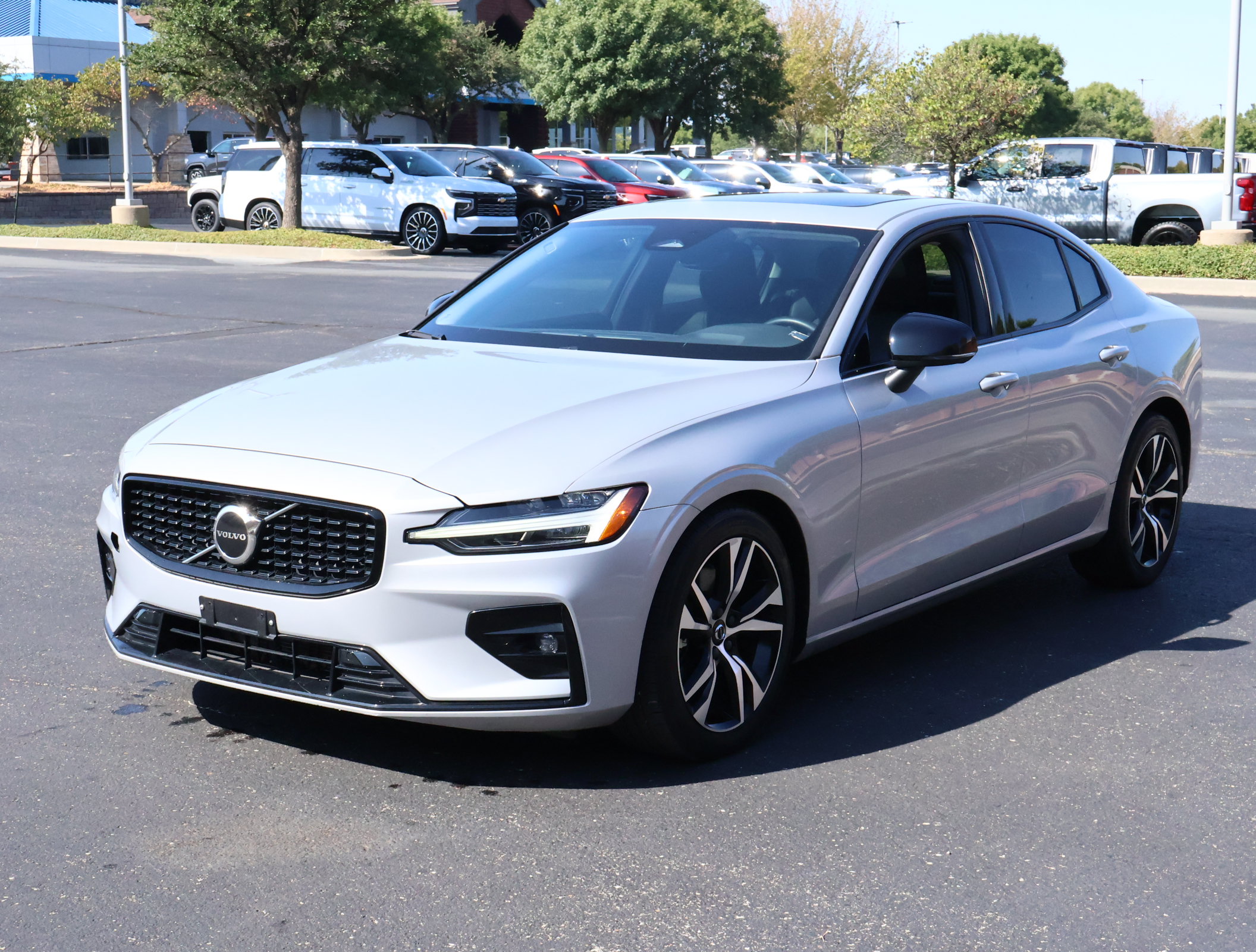 Used 2024 Volvo S60 B5 Core FWD image 27